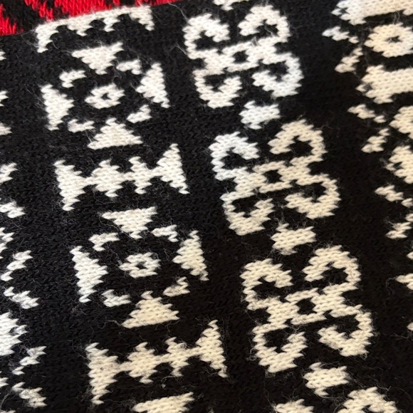 Vintage Made in the USA Black/White/Red Patterned Women's Sweater Size 20W - Picture 5 of 10